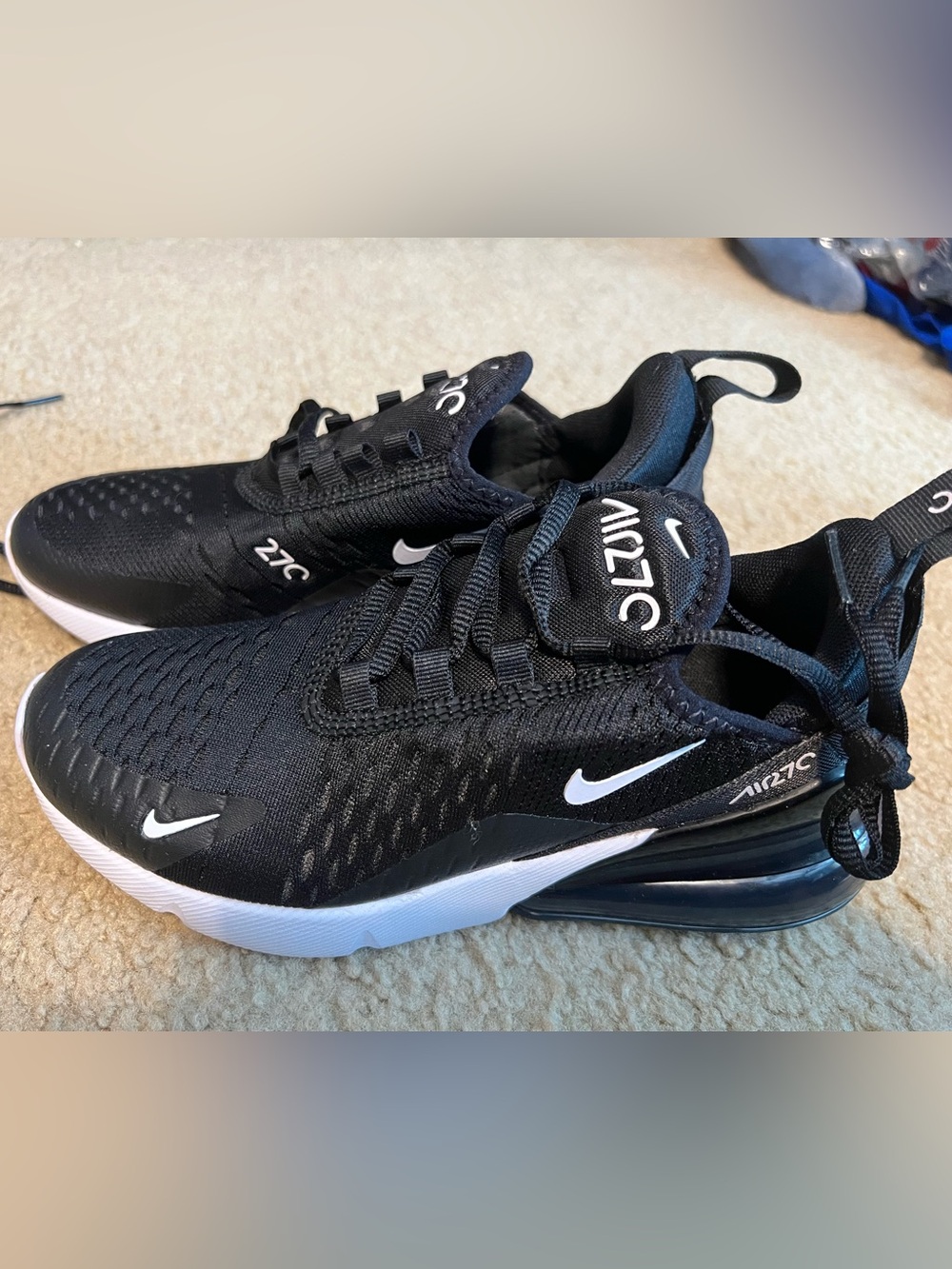 Nike Kids' Air Max 270 Black/White Youth Sneakers size 5 new with orig box